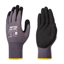 Load image into Gallery viewer, Skytec Aria Medium Gloves